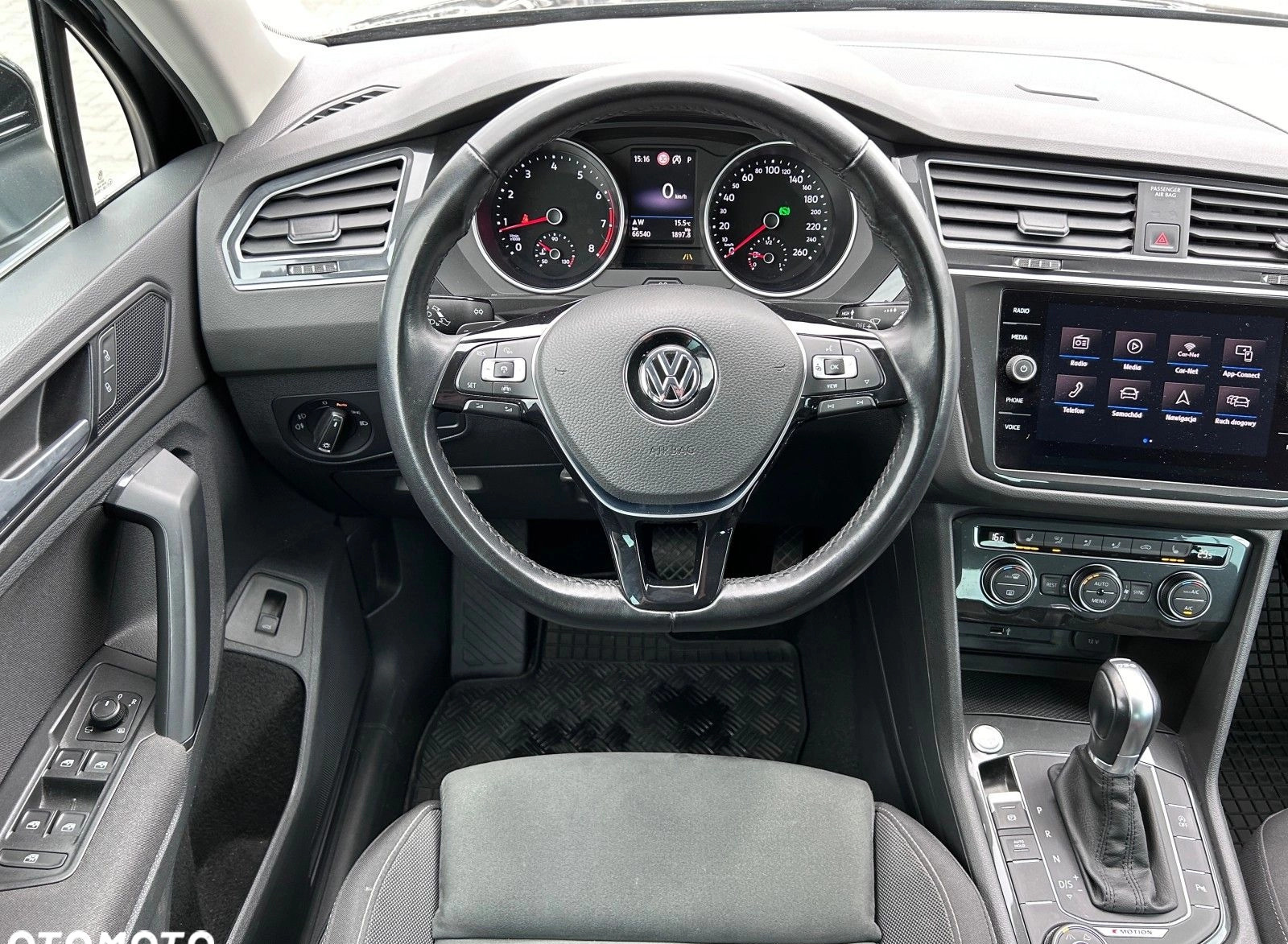 Volkswagen Tiguan cena 119900 przebieg: 66540, rok produkcji 2019 z Przemyśl małe 781